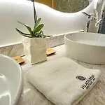 Vilacrosse Boutique