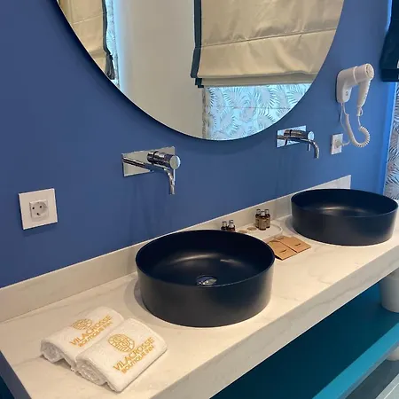 Vilacrosse Boutique 3* Бухарест