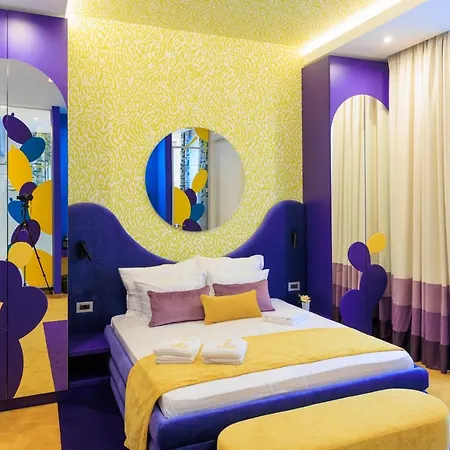 Отель Vilacrosse Boutique 3*