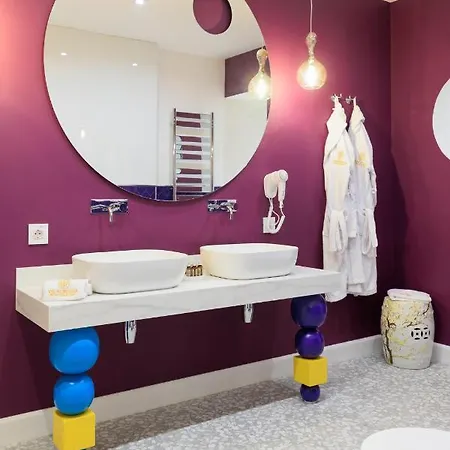 Отель Vilacrosse Boutique 3*