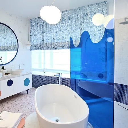 Vilacrosse Boutique Hotell 3*