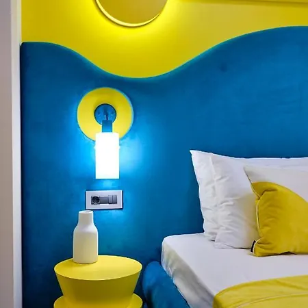 Готель Vilacrosse Boutique 3*